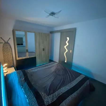 Au Refuge De David Et Leah Ferienhaus *